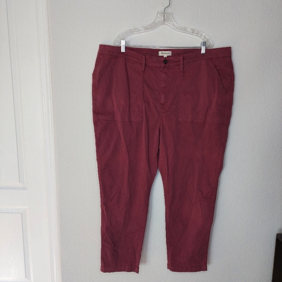 Madewell Stovepipe Fatigue Cargo Pants Burgundy Size 24W NWT - Picture 1 of 5